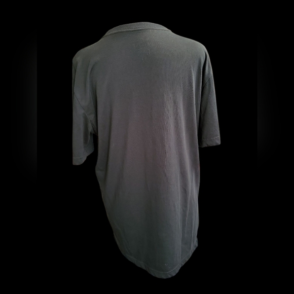 Nike Black and Red Short Sleeve Tee Dri Fit Med - Picture 10 of 11